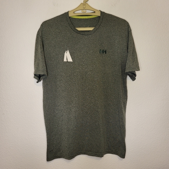 Helly Hansen Kirkwood Ski Resort T-shirt size Medium - Picture 1 of 4